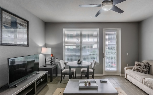 photo 4 of 2BR Premium