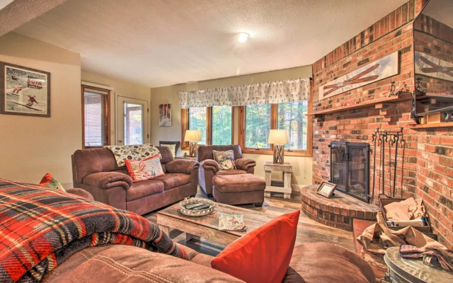 photo 2 of 2-story Townhouse - 1 Mi to Killington Ski Area!