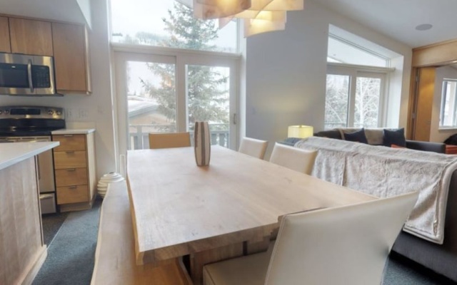 photo 5 of 3 Bedroom Condo in the Heart of Vail Village - 5 min Walk to Gondola 1