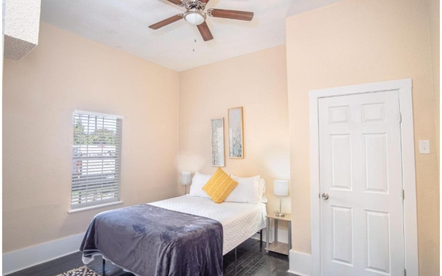 photo 5 of 3 BR1 BA Remodeled Home Near Downtown
