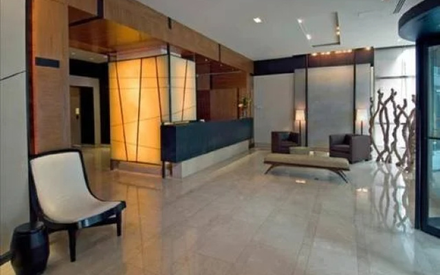 photo 2 of 300 East 39th Apartments