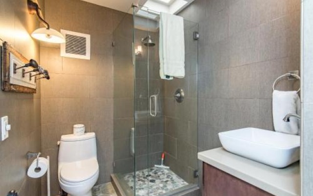photo 5 of 300 W Lake Blvd Condo Unit 43