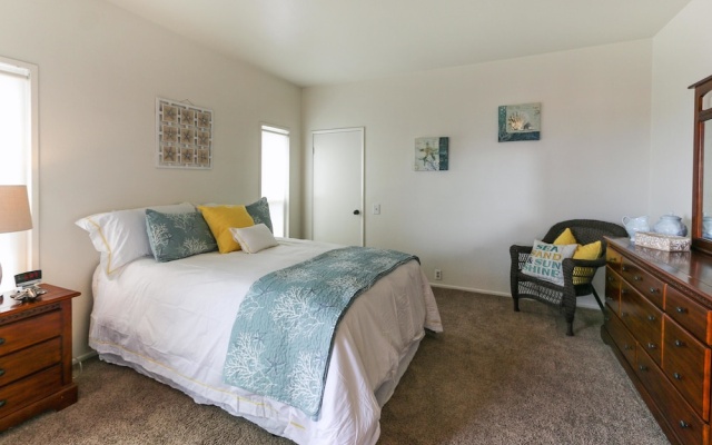 photo 3 of 3014 W. Oceanfront 1 Bedroom 1 Bathroom Townhouse