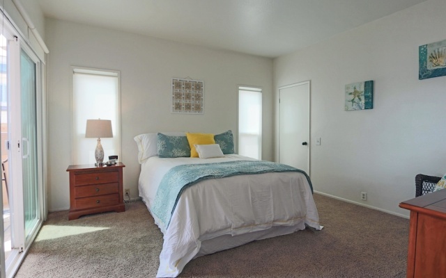 photo 5 of 3014 W. Oceanfront 1 Bedroom 1 Bathroom Townhouse