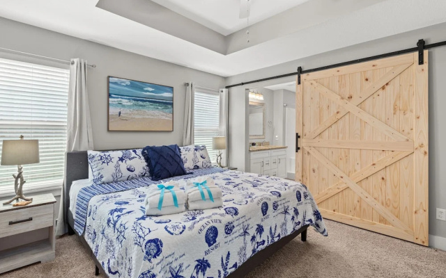 photo 4 of Family Friendly! 3bd, 2BA Home! Close to Beach! HOT Tub!