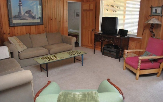 photo 4 of 310 9Th Ave