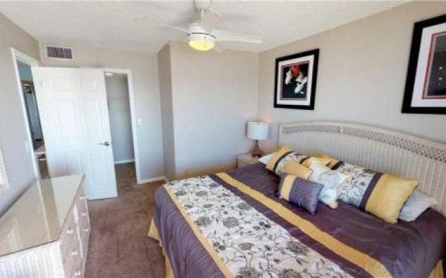 photo 3 of 311 Madeira Norte Condo by RedAwning