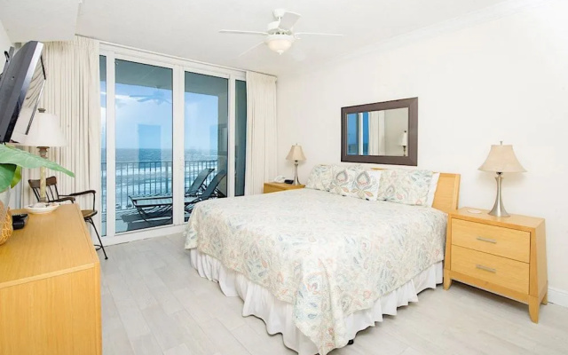 photo 2 of 365 E Beach Blvd Condo Unit 604