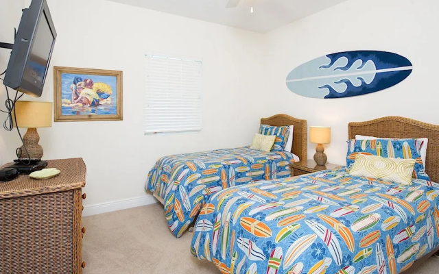 photo 4 of 365 E Beach Blvd Condo Unit 604