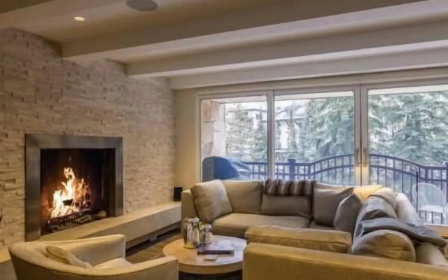 photo 4 of 3-Bedroom 3-Bath condo Located on the creek in the middle of Vail VIll