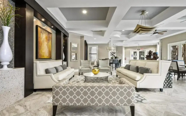 photo 2 of 4 Bedrooms / 3.5 Bathrooms / Solterra (4735 TD), Davenport, US