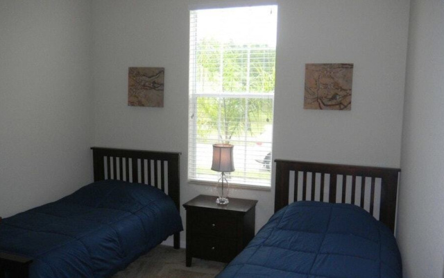 photo 5 of 4 Br Trafalgar Village Sleeps 10 - Fld 3248