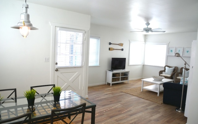 photo 5 of 40th St B (68417)