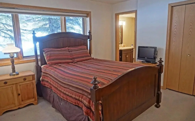photo 2 of 4515 Big Horn Rd (208212-6039) - 4 Br Home