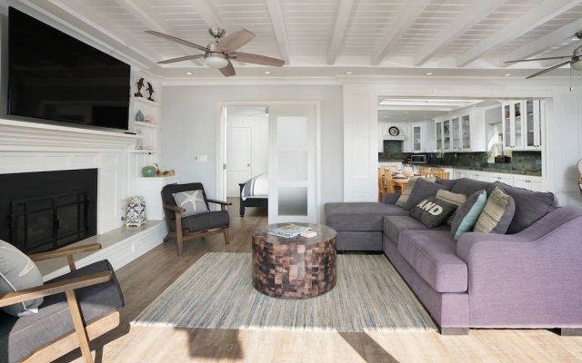 photo 3 of 4805 Seashore A Beck 3 Bedroom Duplex