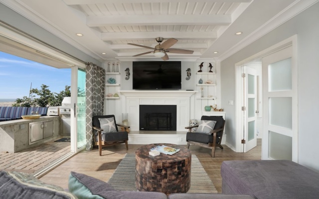 photo 4 of 4805 Seashore A Beck 3 Bedroom Duplex