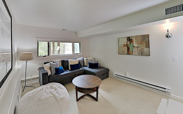 photo 2 of 4BR 3BA Vail Duplex with 4 Floors by RedAwning