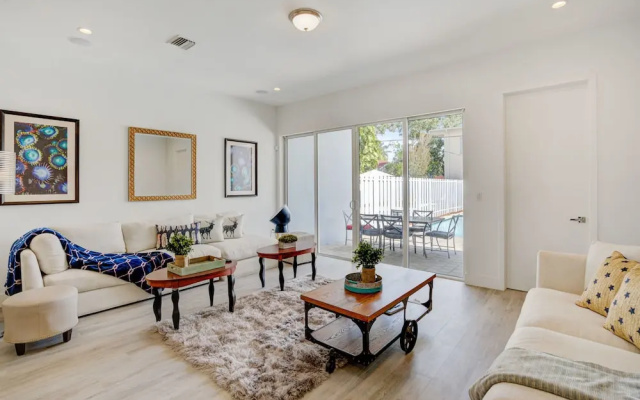 photo 3 of 4BR Pool Townhome Duplex by Jos17