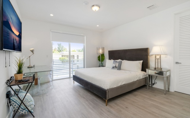 photo 5 of 4BR Pool Townhome Duplex by Jos17