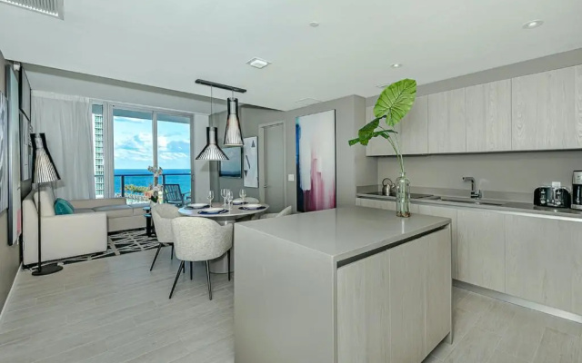 photo 2 of 5 Brand New 2BR - Insane Views and Amenities