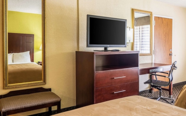 photo 5 of Quality Inn Central