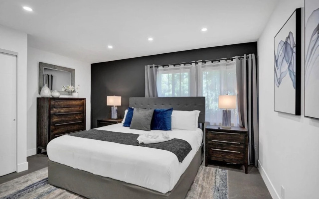photo 3 of 6BR Oasis with Heated Pool & Gameroom