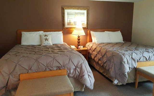 photo 2 of Starlight Lodge at Rockport Harbor
