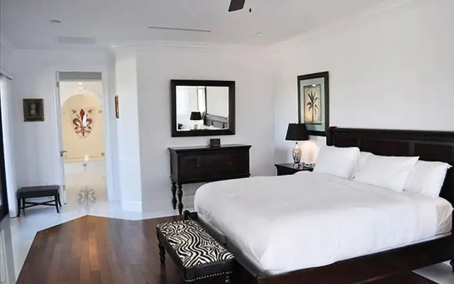 photo 4 of 9 Bedroom Homes in Miami by TMG