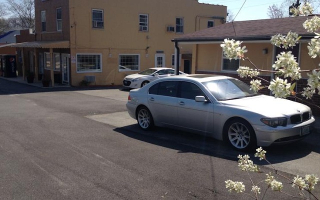 photo 5 of A & E Motel