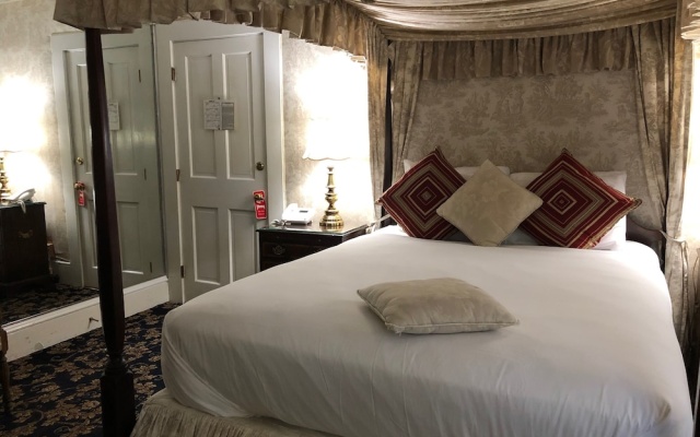 photo 4 of A Cambridge House Inn