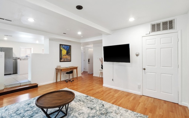 photo 5 of A Cottage in Downtown STL. Sleeps 10