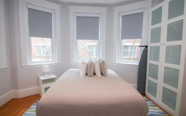 photo 2 of A Stylish Stay w/ a Queen Bed, Heated Floors.. #14