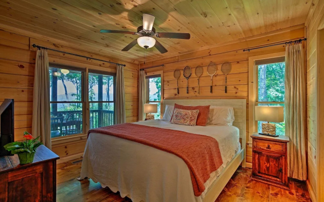 photo 2 of A Sunset Dream' - Upscale Blue Ridge Cabin!