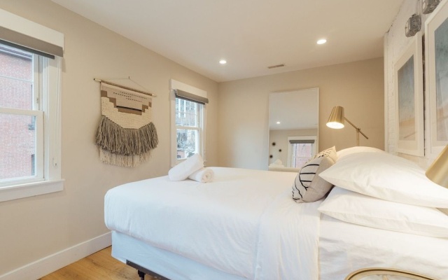 photo 5 of Abode Philadelphia - Rittenhouse Square Locust St