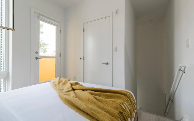 photo 2 of Abode XS House Stunning Architectural Flat