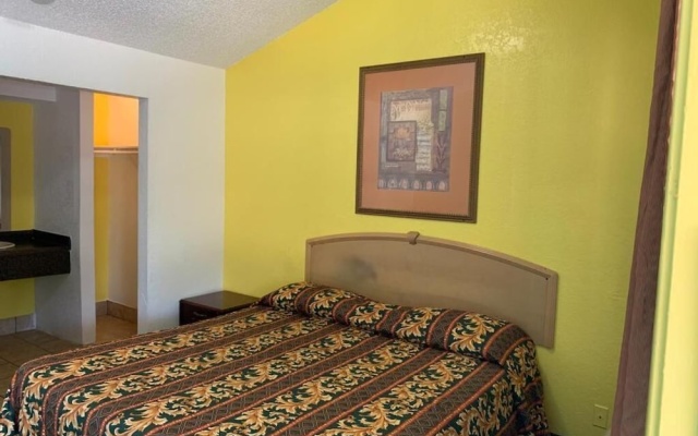 photo 3 of Abrams Inn