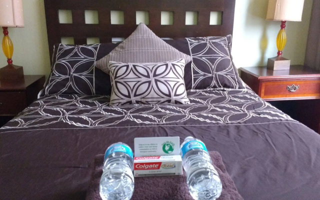 photo 3 of Adelaide Hostel