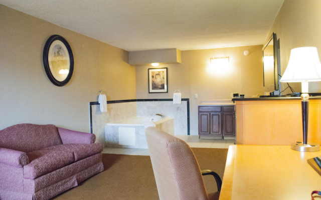 photo 3 of Dutchland Motel