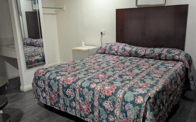 photo 5 of Airport Motel - Inglewood