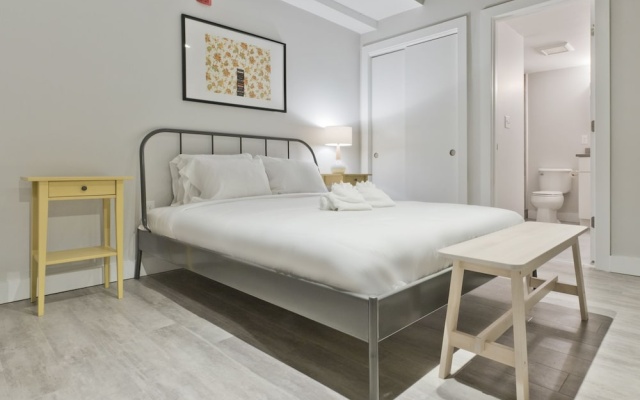 photo 5 of Airy Downtown Crossing Suites by Sonder