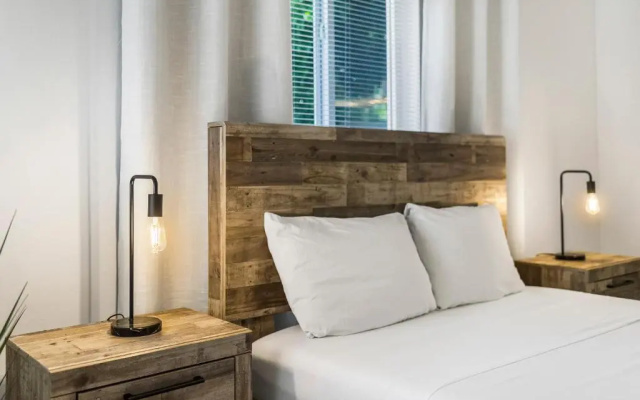 photo 3 of Alani Bay Premium Condos