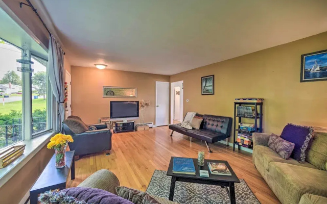 photo 3 of Albany Home w/ Fenced Yard & Patio - Pets Welcome!