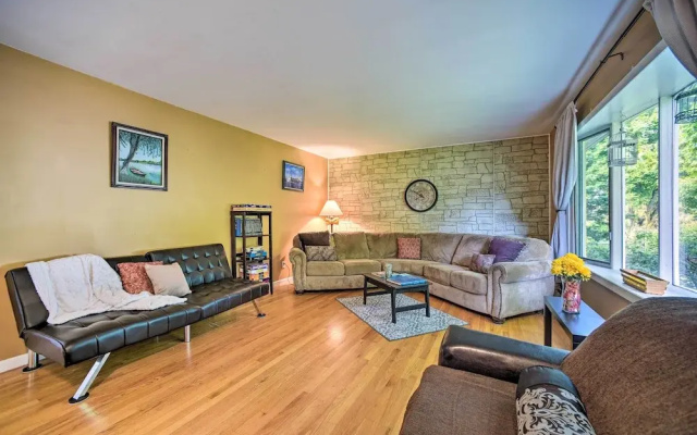 photo 4 of Albany Home w/ Fenced Yard & Patio - Pets Welcome!