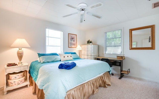 photo 4 of Albee Sunset Cottage, 2 Bedrooms, Pet Friendly, Wifi, Sleeps 8
