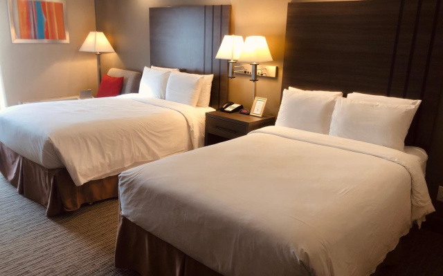 photo 3 of GreenTree Inn & Suites Alhambra