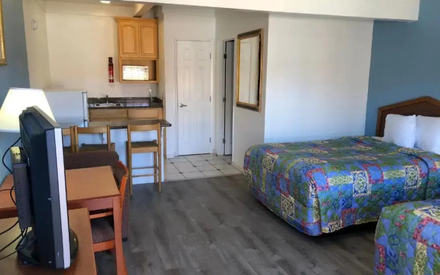 photo 5 of All Seasons Lodge