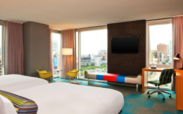 photo 4 of Aloft by Marriott Chicago Downtown River North