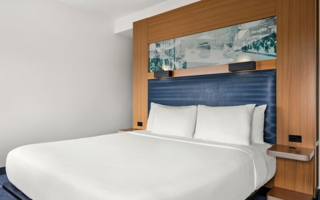 photo 3 of Aloft by Marriott Chicago O'Hare
