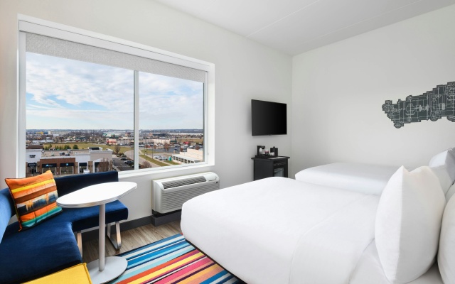 photo 4 of Aloft by Marriott Cincinnati West Chester