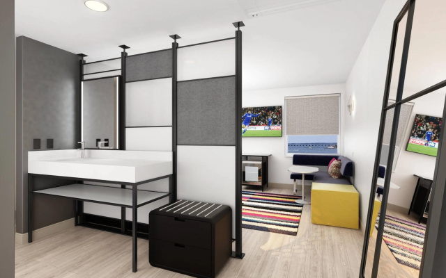 photo 2 of Aloft by Marriott Dallas DFW Airport Grapevine
